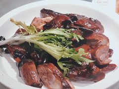 骨头有味道的酱鸭-佬肥猫·浙江乡村菜(国华广场店)