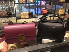 -CHARLES&KEITH(1234space店)