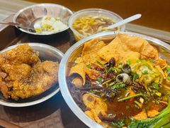 -柳州肥姨妈大骨螺蛳粉(万达中心店)