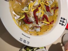 -渔语鱼酸菜鱼新川菜(来福士店)