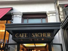 -Cafe Sacher(WIEN)