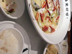 -江渔儿酸菜鱼·拔草餐厅(虎门君乐汇店)