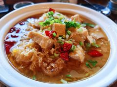 一品酸菜锅-卧龙堡客栈·中餐厅(古北水镇店)