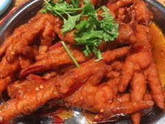 -江城老胖串店·海鲜·小龙虾(世光路店)