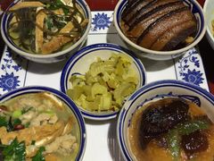 -窄巷子陕菜馆·地道陕西菜(粉巷店)