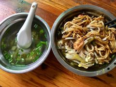 -灵山卢梅燕粉店