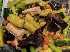 -石记老北京炙子烤肉(松园店)