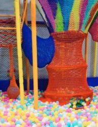 -蹦贝运动中心·蹦床·攀岩·闯关(龙岗店)