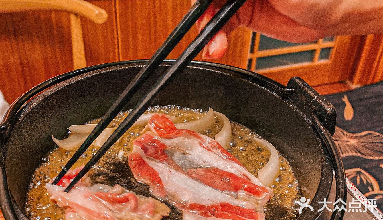 番禺乾飯｜沒想到在河堤邊有一家壽喜燒