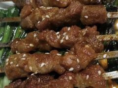 -老街烧烤(华中农业大学梧桐路步行街店)
