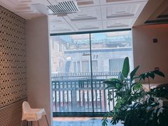 左转卫生间-鹿港小镇(霄云店)
