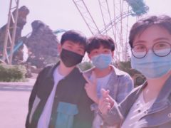 -七彩云南欢乐世界