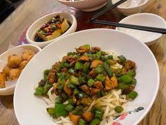 -锅儿挑面馆