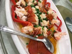-荣誉海鲜酒楼(海湾店)