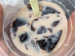 奶茶味烧仙草-八婆婆烧仙草(中山路店)