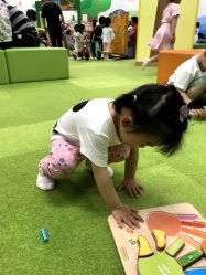 -莫莉幻想儿童乐园(武汉保利广场店)