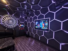 -范特西FANTASY量贩式KTV(民主广场店)