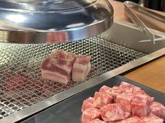 -肉甲韩国木炭烤肉(新壹街1店)