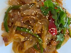 -苏莱特色牛骨滩羊手抓馆(长城东街总店)
