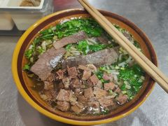 -花溪牛肉粉(八鸽岩店)