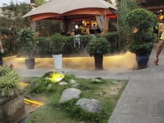 -二荆条·蜀鲜汇城市森林火锅