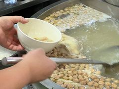 -何胖子丸子汤(南海街店)