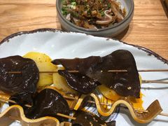 -呼啦面馆·头牌豌杂面(爱琴海店)