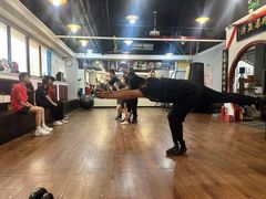 -温鉴良实用咏春拳