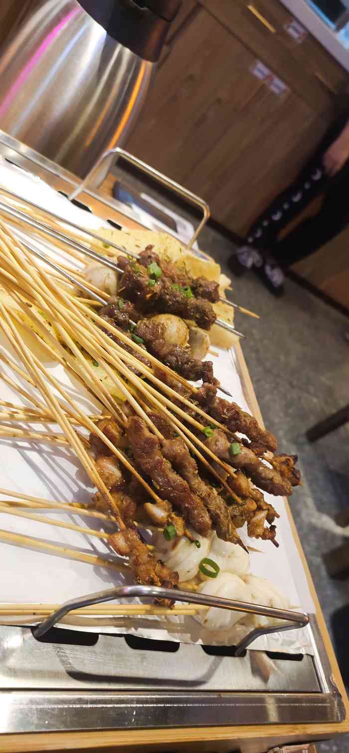 客串出品长沙明星烧烤(钱湖天地店)