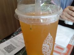 香芒芒-麦当劳(宝山大厦店)
