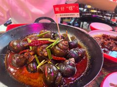 -老闵田螺馆·南昌特色小炒(梦时代店)