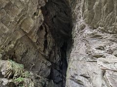 -龙水峡地缝景区