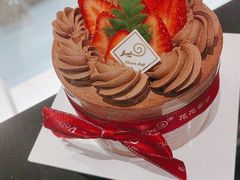 -花花卷卷·鲜食蛋糕(泉屋店)