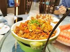 美味牛蛙煲-谢氏老金口(江夏武昌大道店)