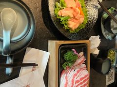 -湊湊火锅·茶憩(新中关购物中心店)