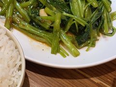 -泰堤坊(淡水体育馆店)