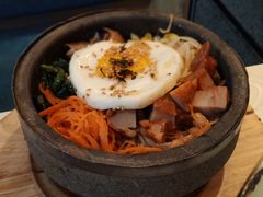 烤鸡腿石锅拌饭-七八冷面·延边朝鲜族美食(欢乐谷店)