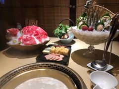 -余欢领鲜火锅(新街口店)