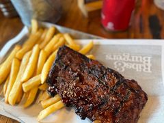 -Ribs & Burgers The Rocks