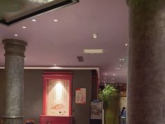 -八府香鸭·啫啫煲(华山路店)