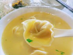 黄鱼馄饨-洪大妈·黄鱼面(金山嘴渔村店)