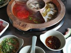 -滇釜火锅·能喝汤的火锅(车公庄店)