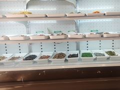 -哈尔滨小酒馆·鲜肉现穿自助烧烤(康新花园店)