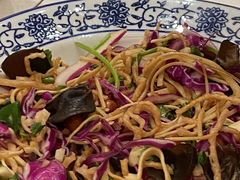 -虹泥小厨(南国花园总店)