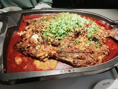 -江边城外烤全鱼(世茂广场店)