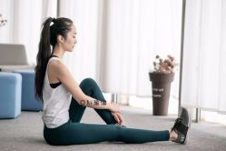 -OM瑜伽教练培训学院