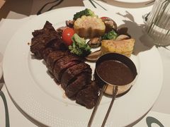-静香HOUSE·全时段融合餐厅(七星欢乐颂店)