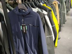 -探路者工厂店(宏福科技园店)