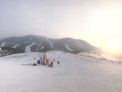 -鳌山滑雪度假区