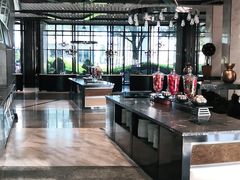 -上海虹桥西郊假日酒店
